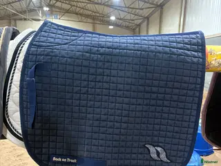 Schabrak & Vojlockar hästutrustning till salu: Schabrak back on track i Lidköping - Annons 3