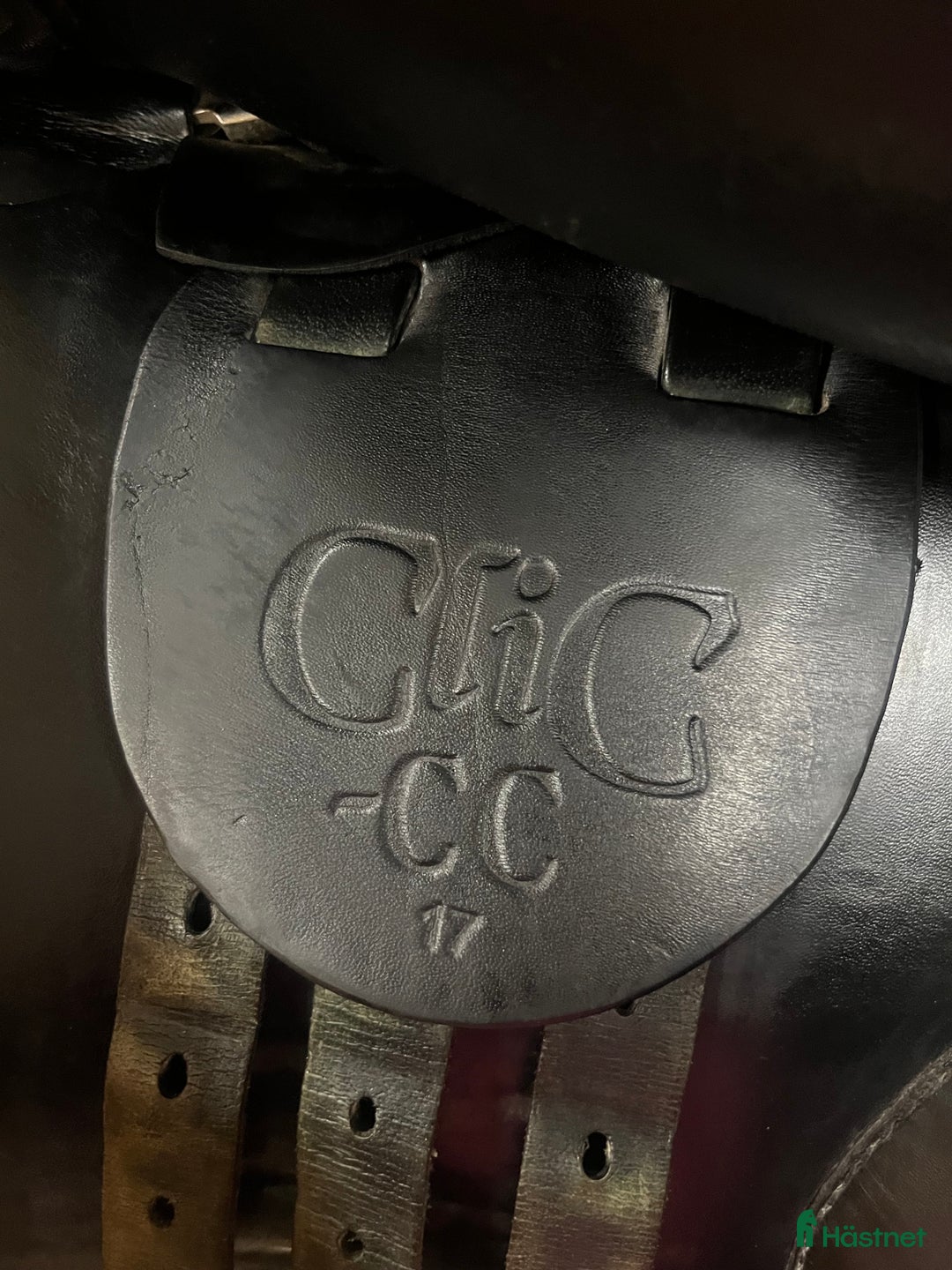 Sadlar hästutrustning till salu: Jätteskön hoppsadel pedant skött  i Nykvarn - Annons 10