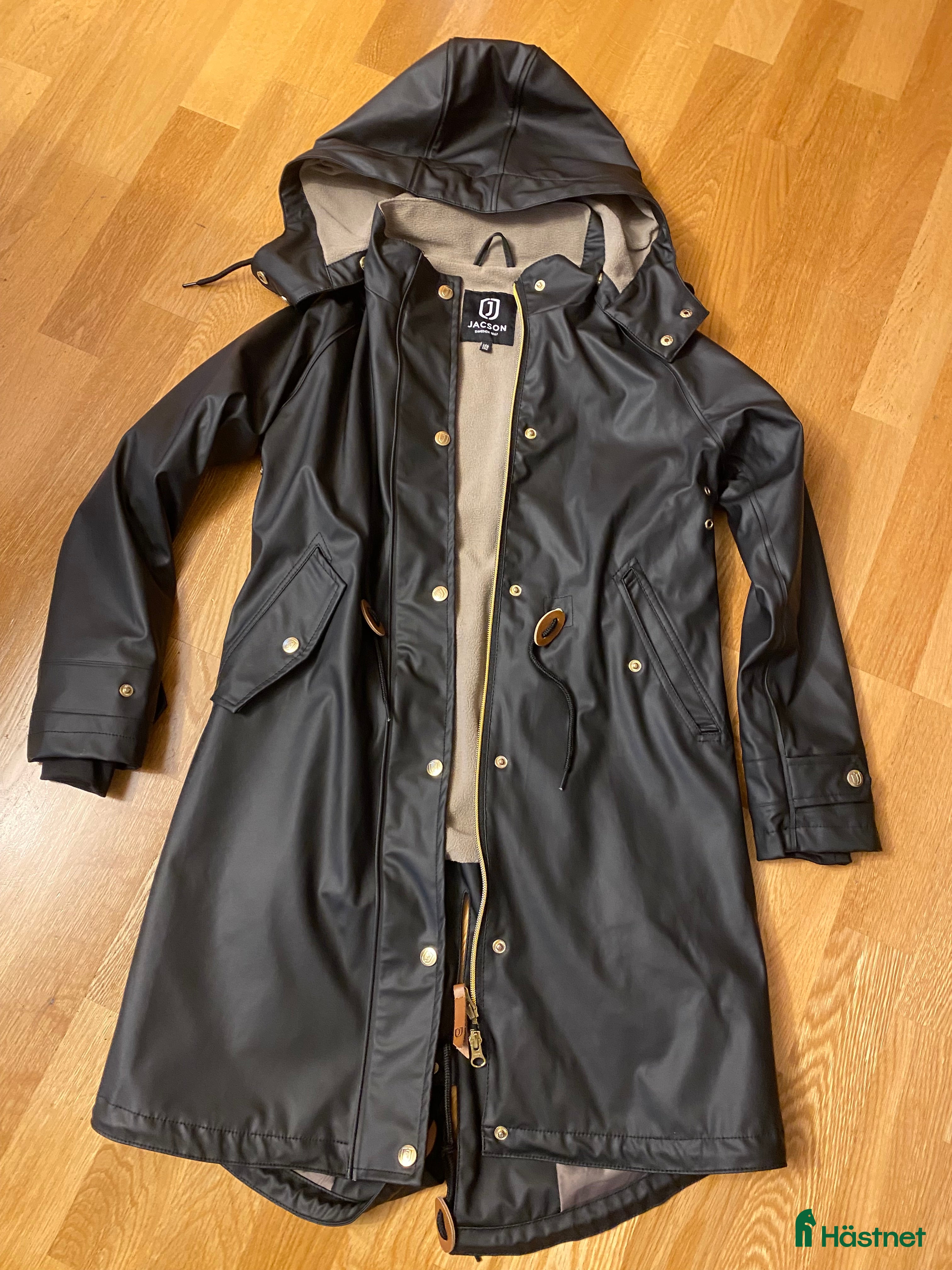 Jackor & Kavajer ryttarutrustning till salu: Jacson Peggy regnkappa stl 146/152 i Uppsala - Annons 15