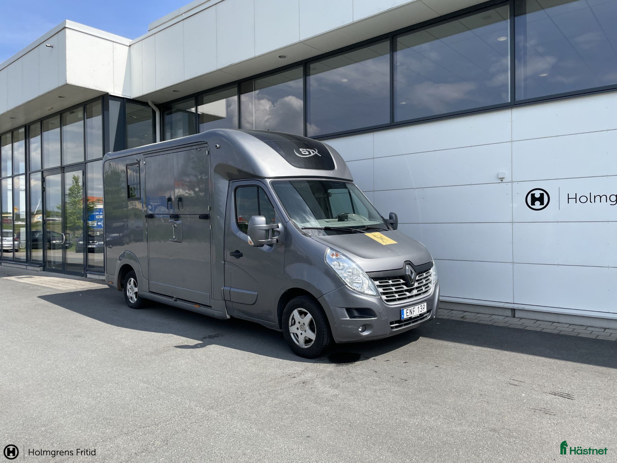 Hästlastbilar  fordon & transport till salu: Hästlastbil 3 sits  - Annons 1