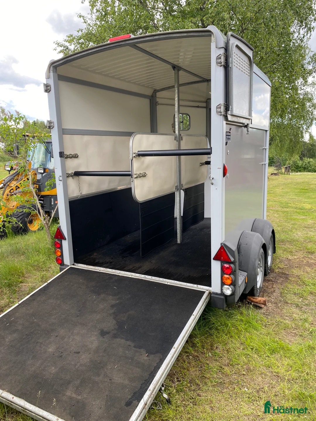 Hästtransporter  fordon & transport till salu: Fin ljus hästtransport  - Annons 7