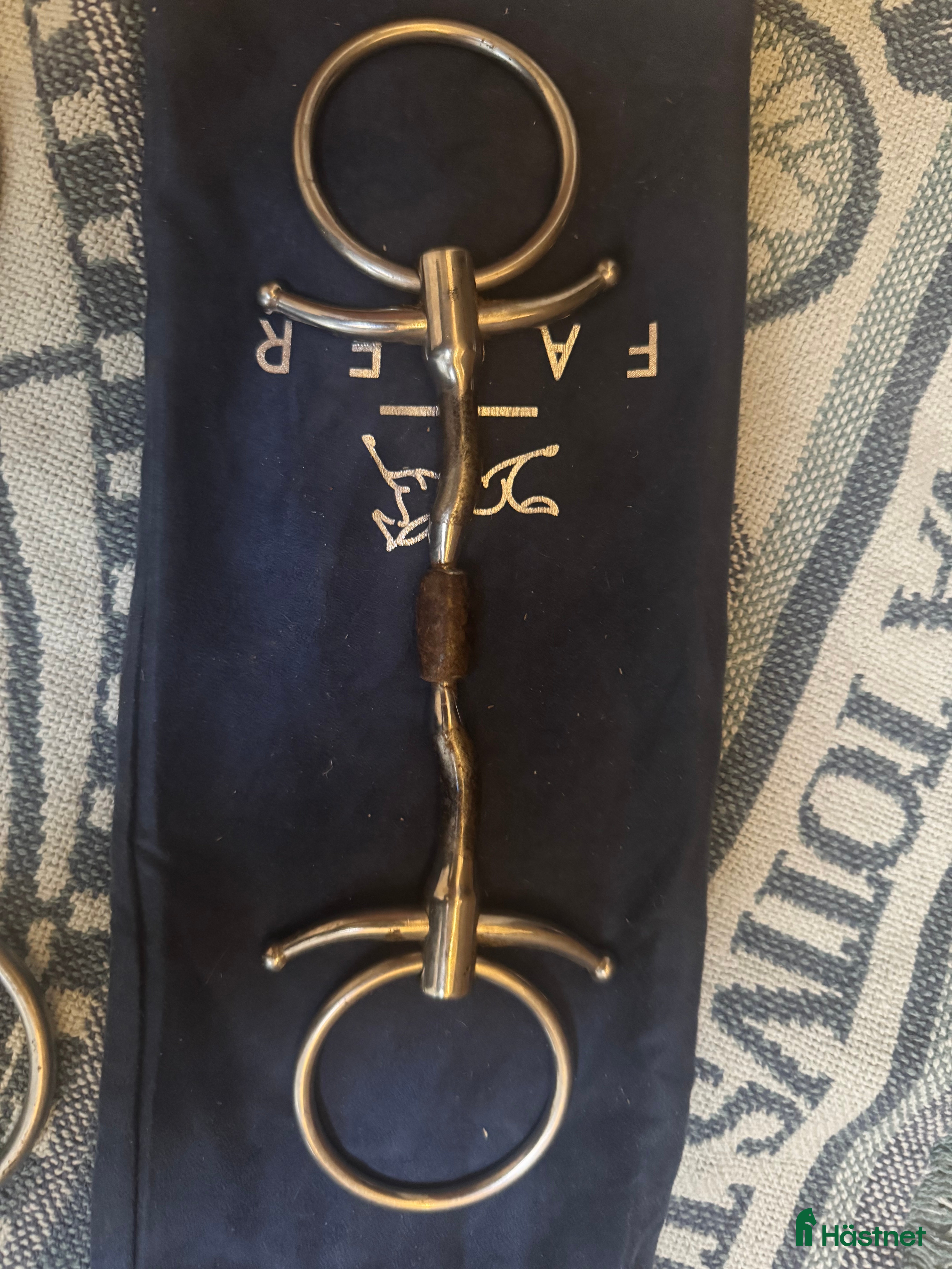 Bett hästutrustning till salu: Fager &amp; övriga rakt och tredelat, lös o fast ring i Göteborg - Annons 12