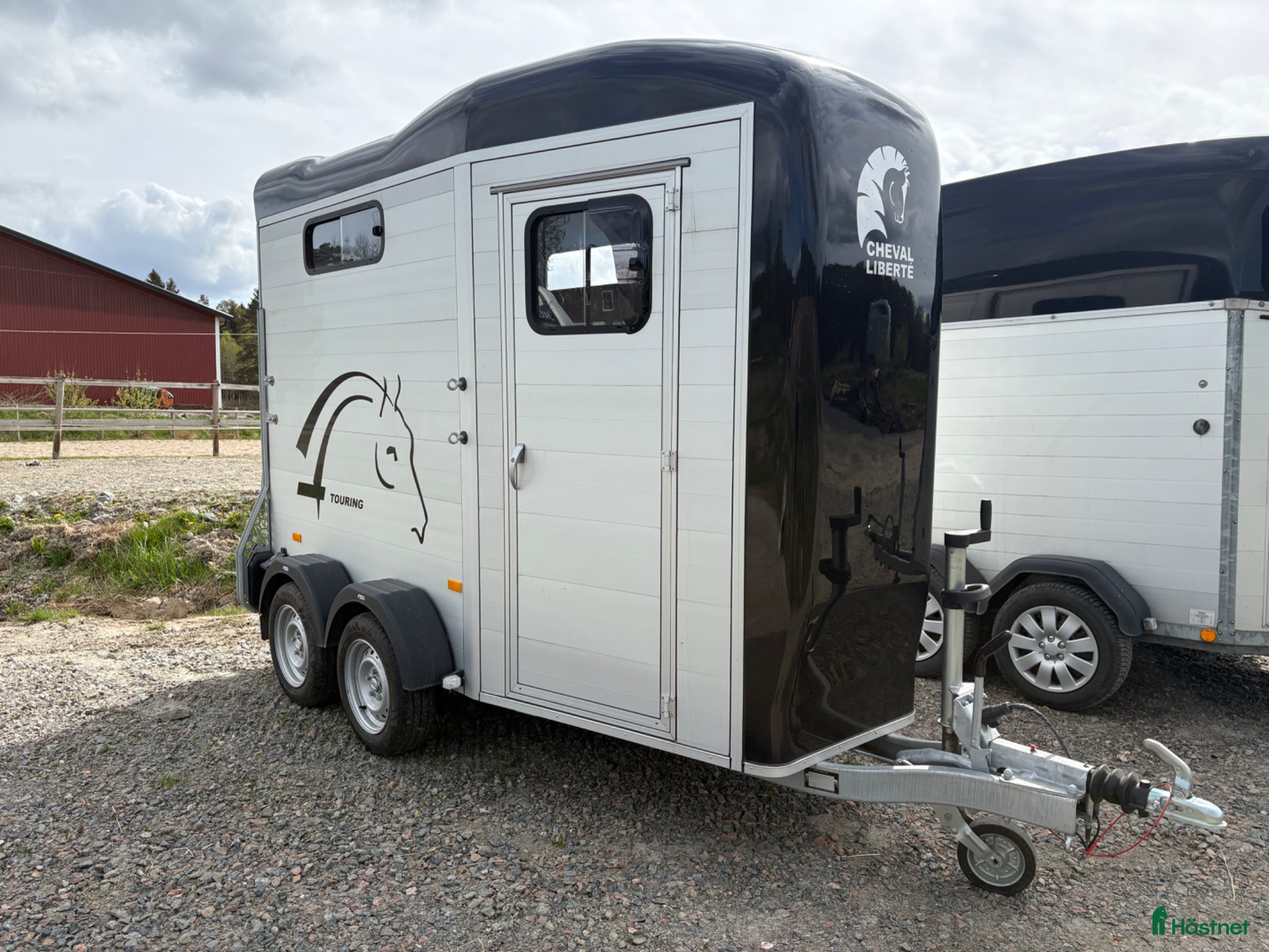 Hästtransporter  fordon & transport till salu: Chevale Liberte Touring One - Annons 2