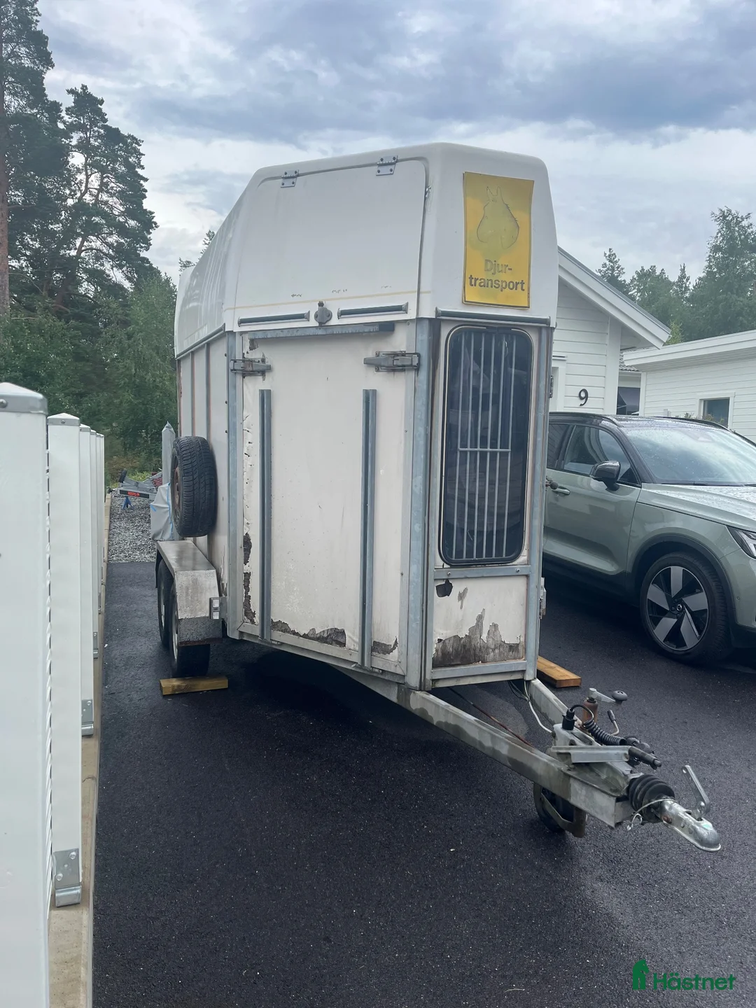 Hästtransporter  fordon & transport till salu: Dubbelaxlad hästtransport i Vikbolandet - Annons 2