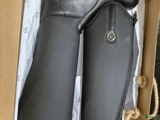 Ridstövlar ryttarutrustning till salu: Mountain Horse Vinterridstövlar i Halmstad - Annons 2