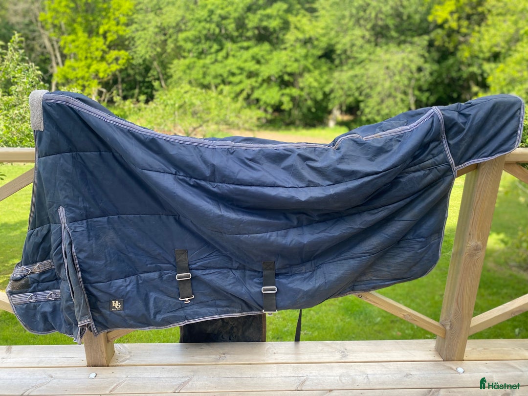 Täcken hästutrustning till salu: Horse Guard stalltäcke i Skurup - Annons 3