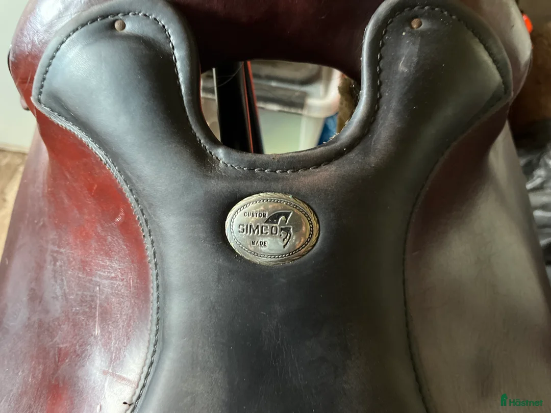 Sadlar hästutrustning till salu: Fin westernsadel säljes i Färjestaden - Annons 4
