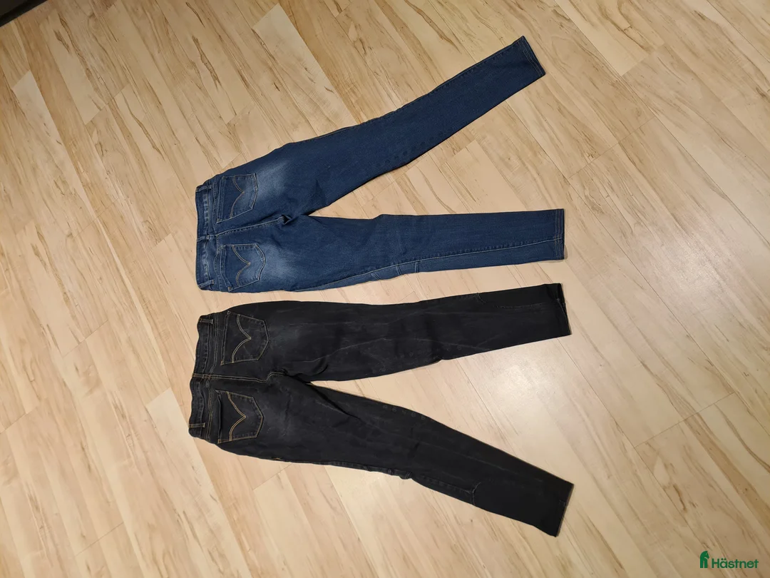 Ridbyxor ryttarutrustning till salu: PS of sweden ridbyxor 34 - Annons 3