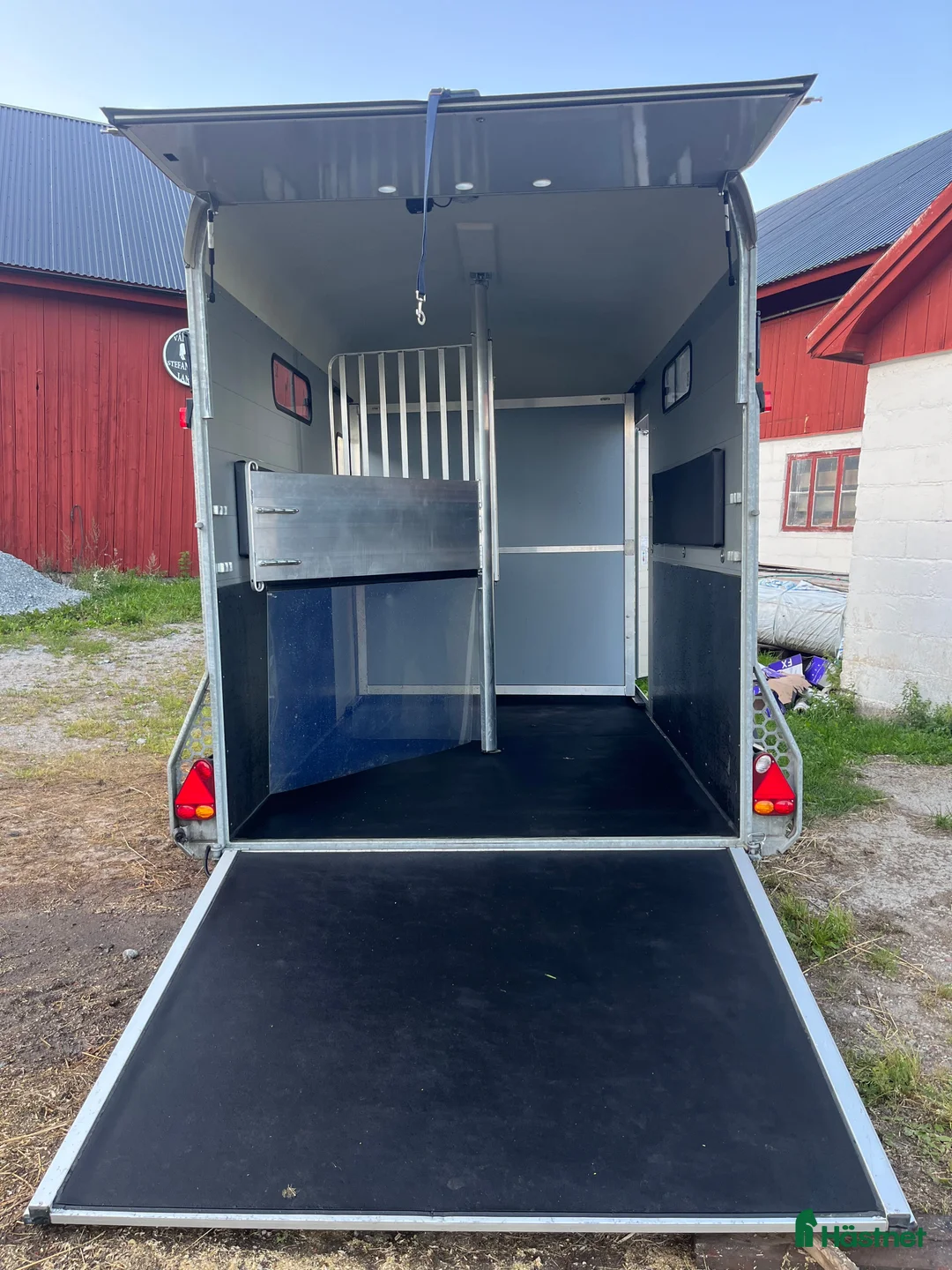 Hästtransporter  fordon & transport till salu: Cheval Multimax i toppskick - Annons 3