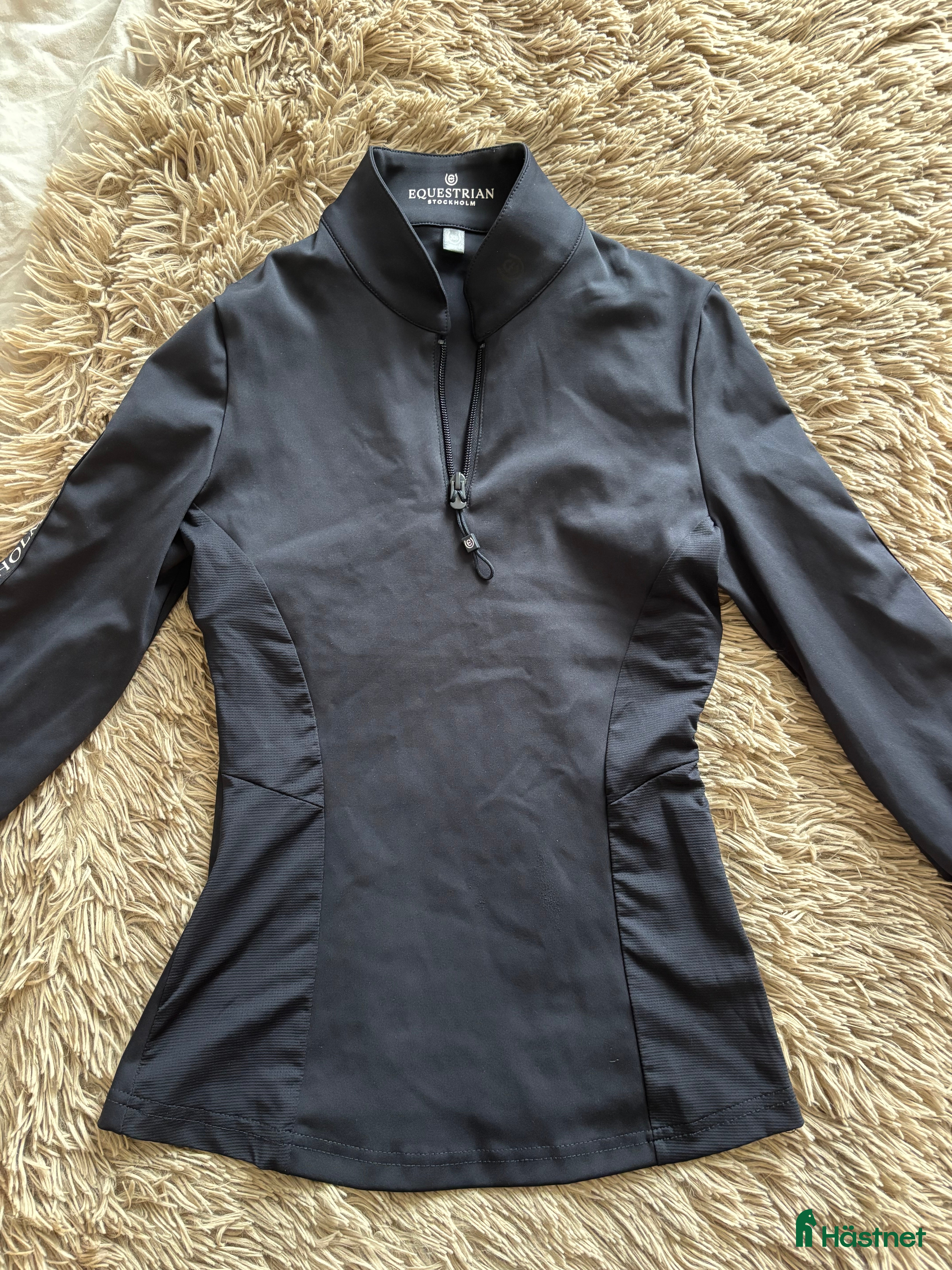Övrigt Ridkläder ryttarutrustning till salu: Equestrian Stockholm Tröja  - Annons 7