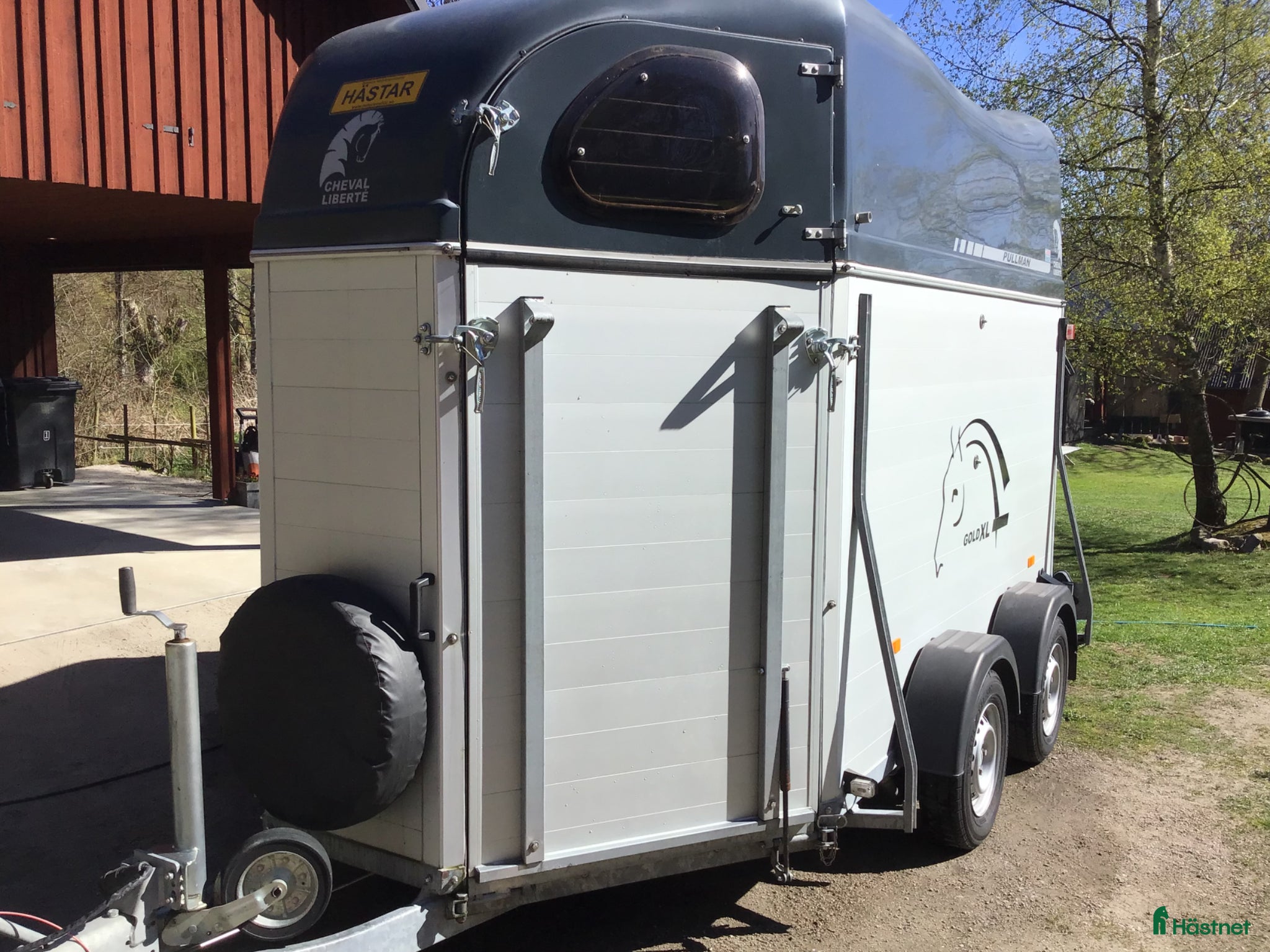 Hästtransporter  fordon & transport till salu: Rymlig och stabil transport - Annons 2