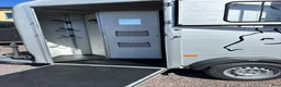 Hästtransporter  fordon & transport till salu: Fronturlastning & sadelkammare  - Annons 5