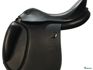 Sadlar hästutrustning Prestige Happy Dressage i Veberöd - Annons 17