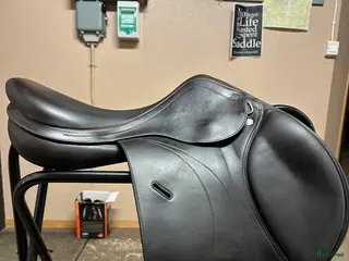 Sadlar hästutrustning Equipe Linnea Hoppsadel - Annons 2