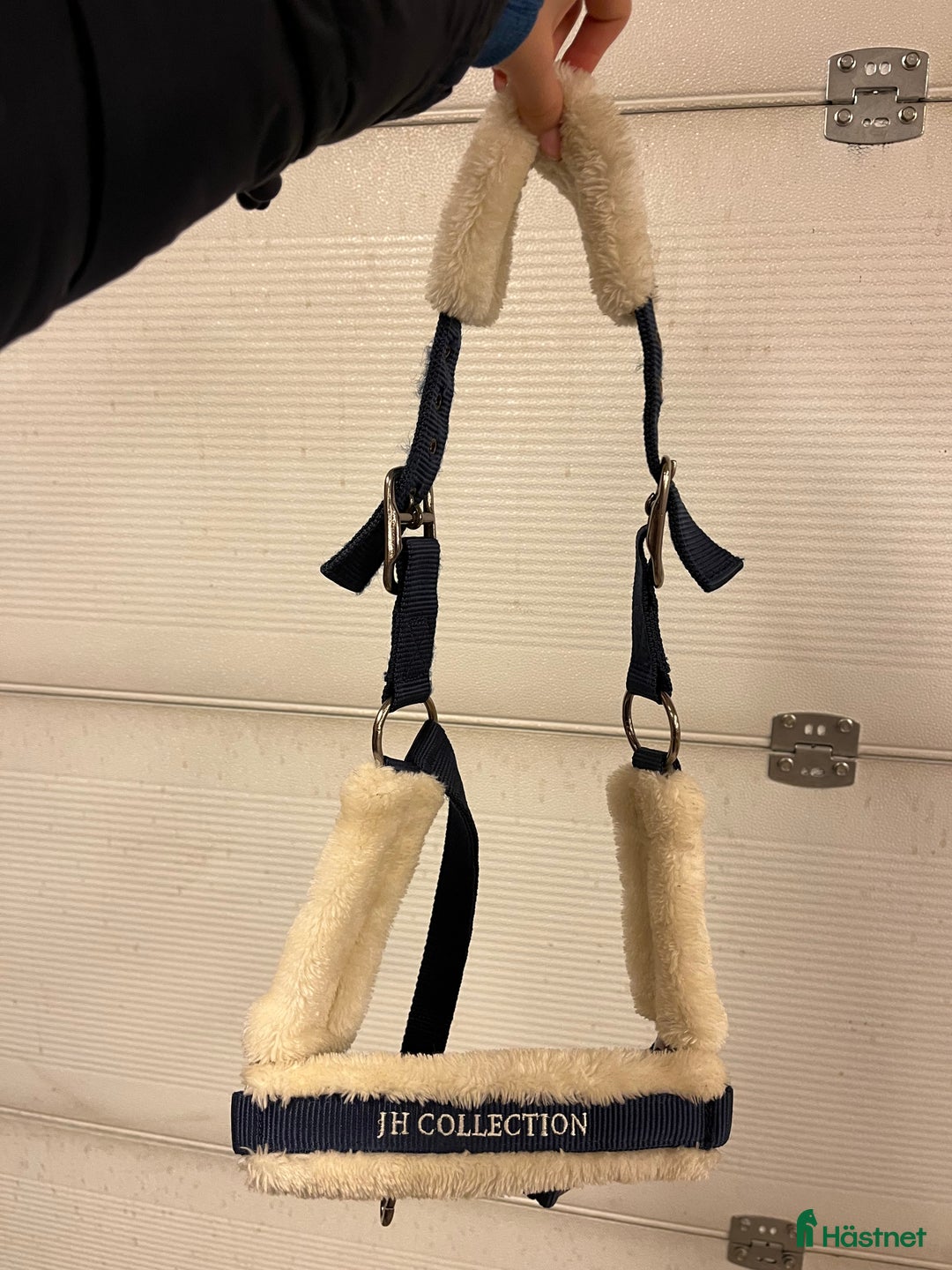 Övrig Hästutrustning hästutrustning till salu: Fluffig grimma  i Matfors - Annons 1