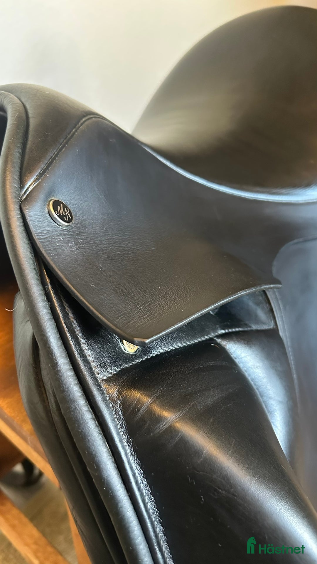 Sadlar hästutrustning till salu: Morris & Nolan Dressyrsadel i Veddige - Annons 7