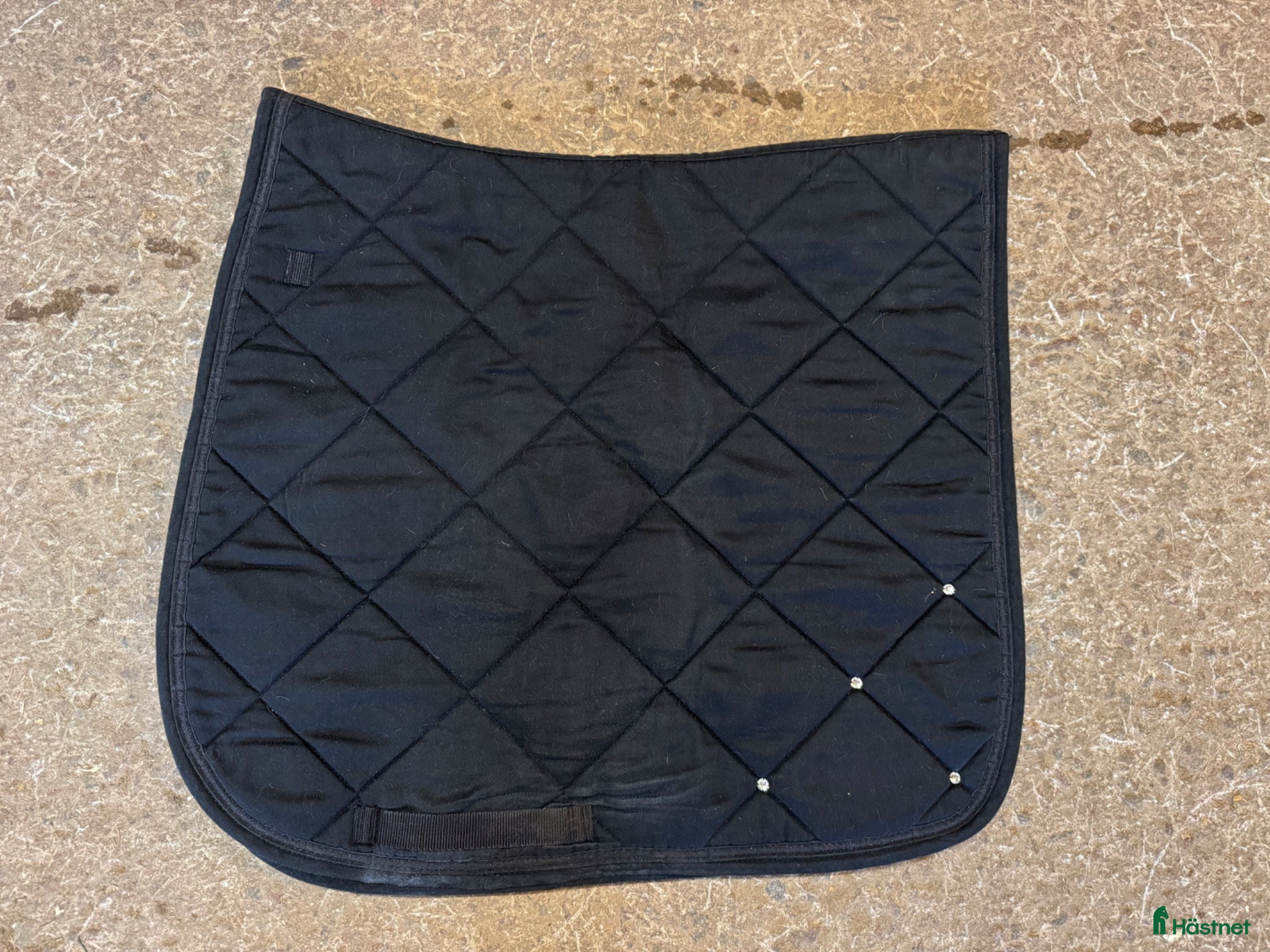Schabrak & Vojlockar hästutrustning Svart dressyrschabrak  - Annons 9