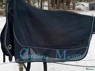 Täcken hästutrustning Super snyggt fleectäcke i Värmdö - Annons 6