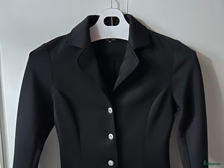 Jackor & Kavajer ryttarutrustning till salu: Crw tävlingskavaj i Bromma - Annons 2