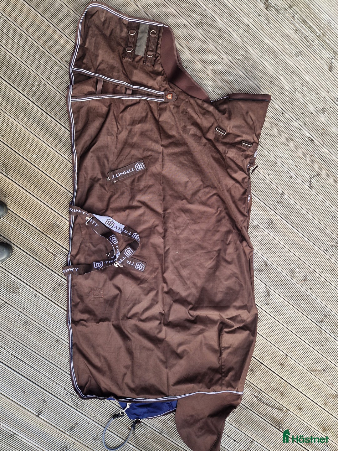 Täcken hästutrustning till salu: Massor av täcken i 125-155 cm i Rejmyre - Annons 15