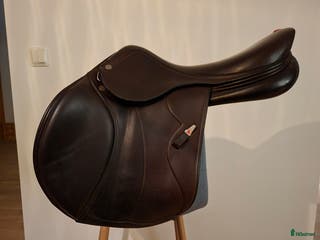 Sadlar hästutrustning till salu: Equipe Synergi Special i Örebro - Annons 9