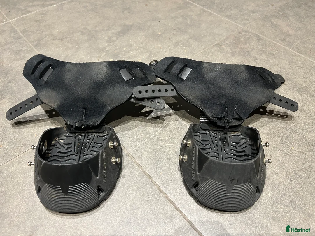 Övrig Hästutrustning hästutrustning till salu: Flex hoof boots 100 - Annons 1