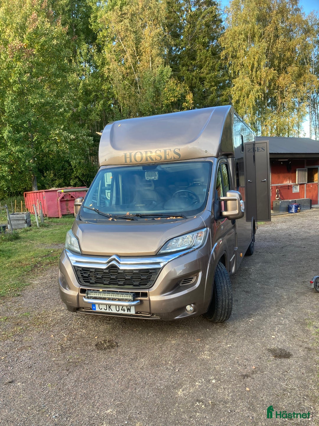 Hästlastbilar  fordon & transport till salu: Hästbuss B-kort i Karlstad - Annons 4