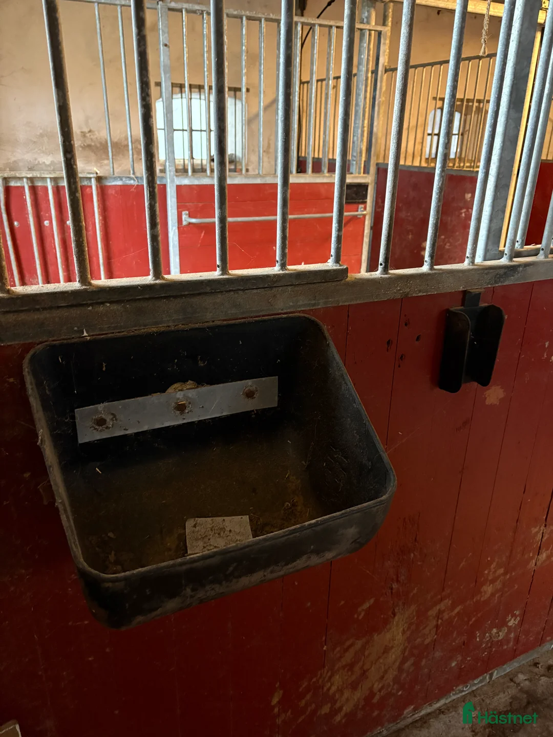 Stallinredning, stängsel & gård övrig utrustning till salu: Stallboxar inklusive inredning Säljes - Annons 5