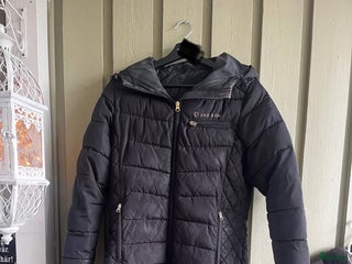 Jackor & Kavajer ryttarutrustning till salu: Jacson vinterjacka i Alnö - Annons 15