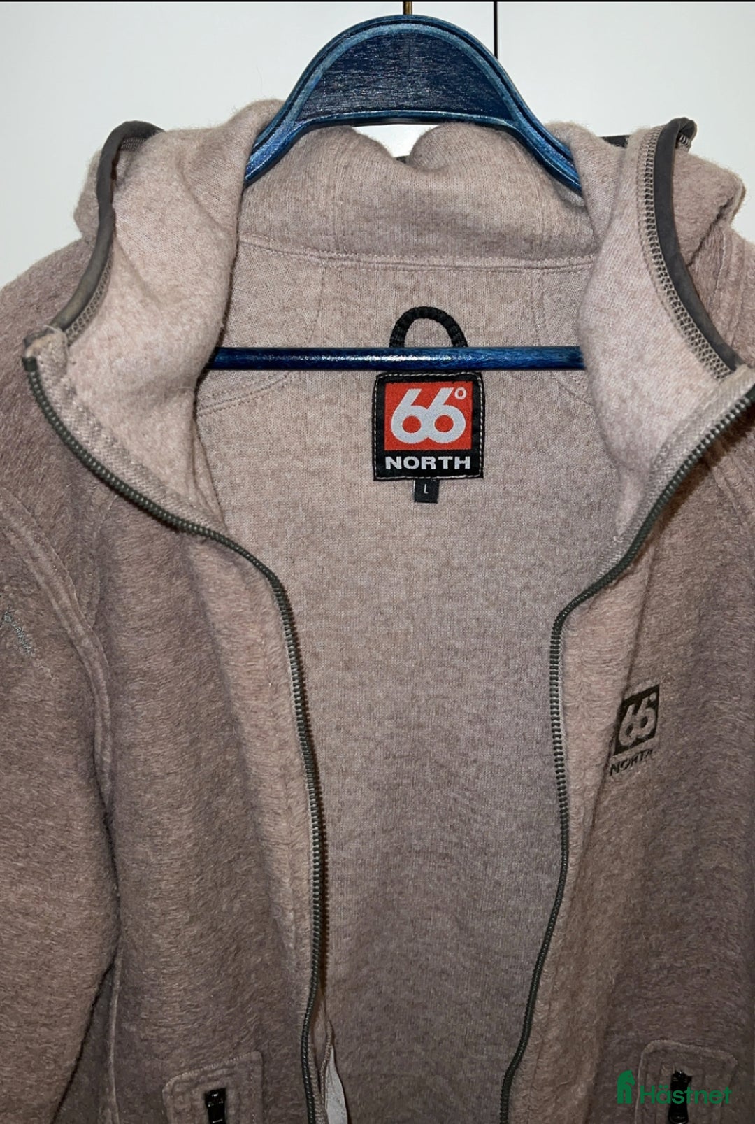 Jackor & Kavajer ryttarutrustning till salu: North 66 tröja i ull i Vallentuna - Annons 2