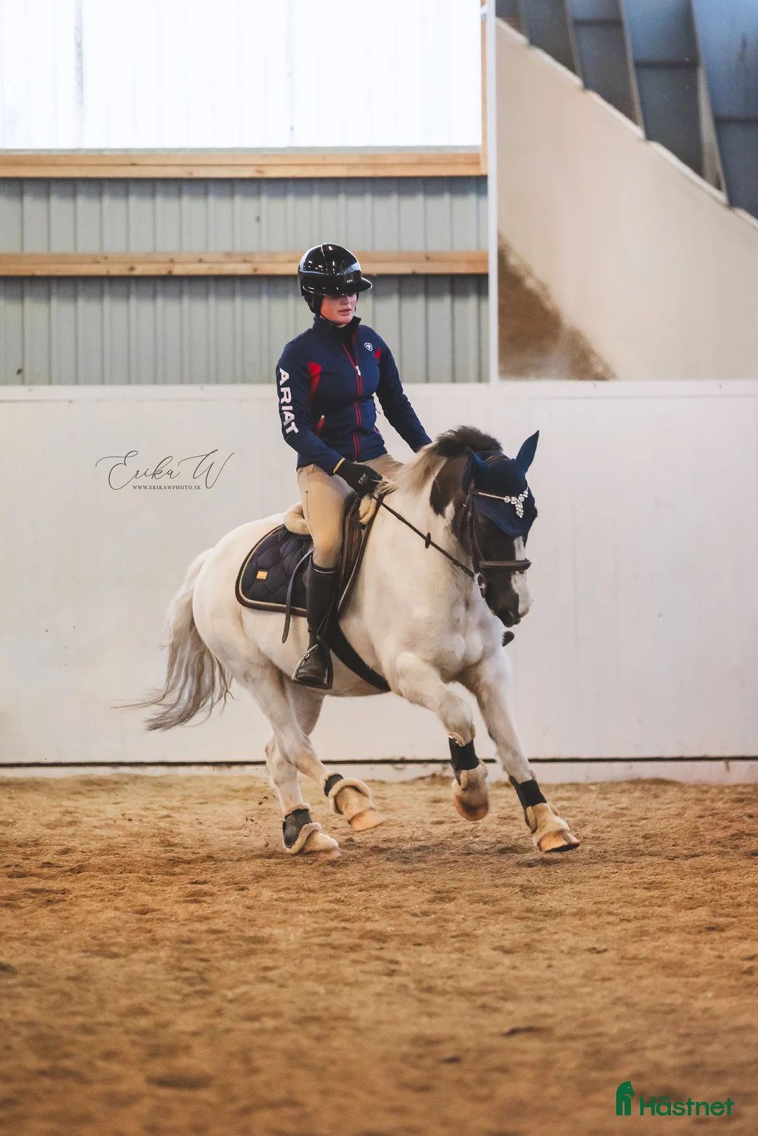 Galleribild {{count}}