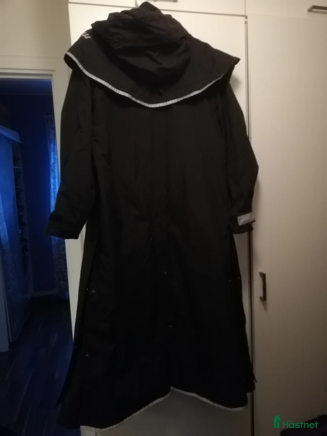 Övrigt Ridkläder ryttarutrustning till salu: Ridregnrock - Annons 3