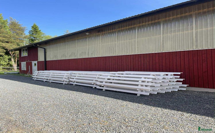 Stallinredning, stängsel & gård övrig utrustning till salu i Mullsjö - Annons 1