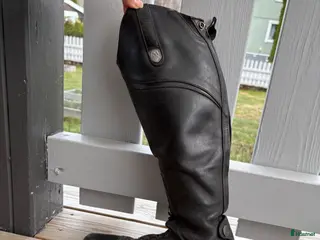 Ridstövlar ryttarutrustning till salu: Mountain Horse hoppstövlar stl 38 - Annons 1