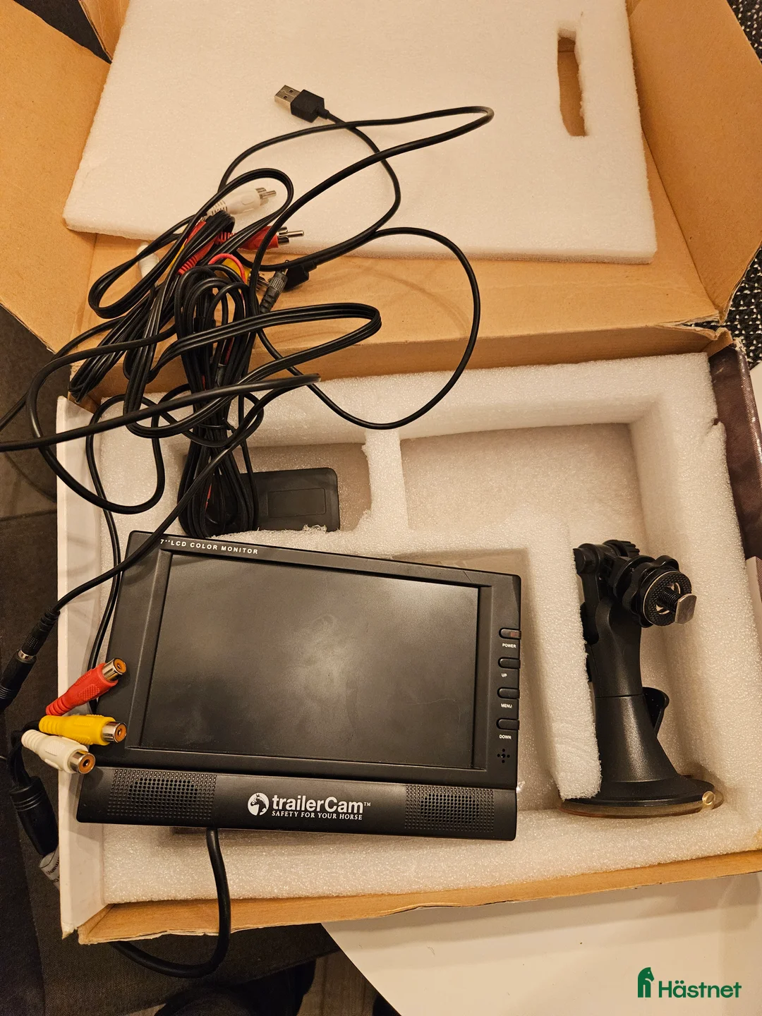 Hästtransporter  fordon & transport till salu: Thule Prestige 135 -2011 i Älta - Annons 6