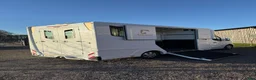 Hästlastbilar  fordon & transport till salu: Theault 5 sitsig stuteriinredning  - Annons 10