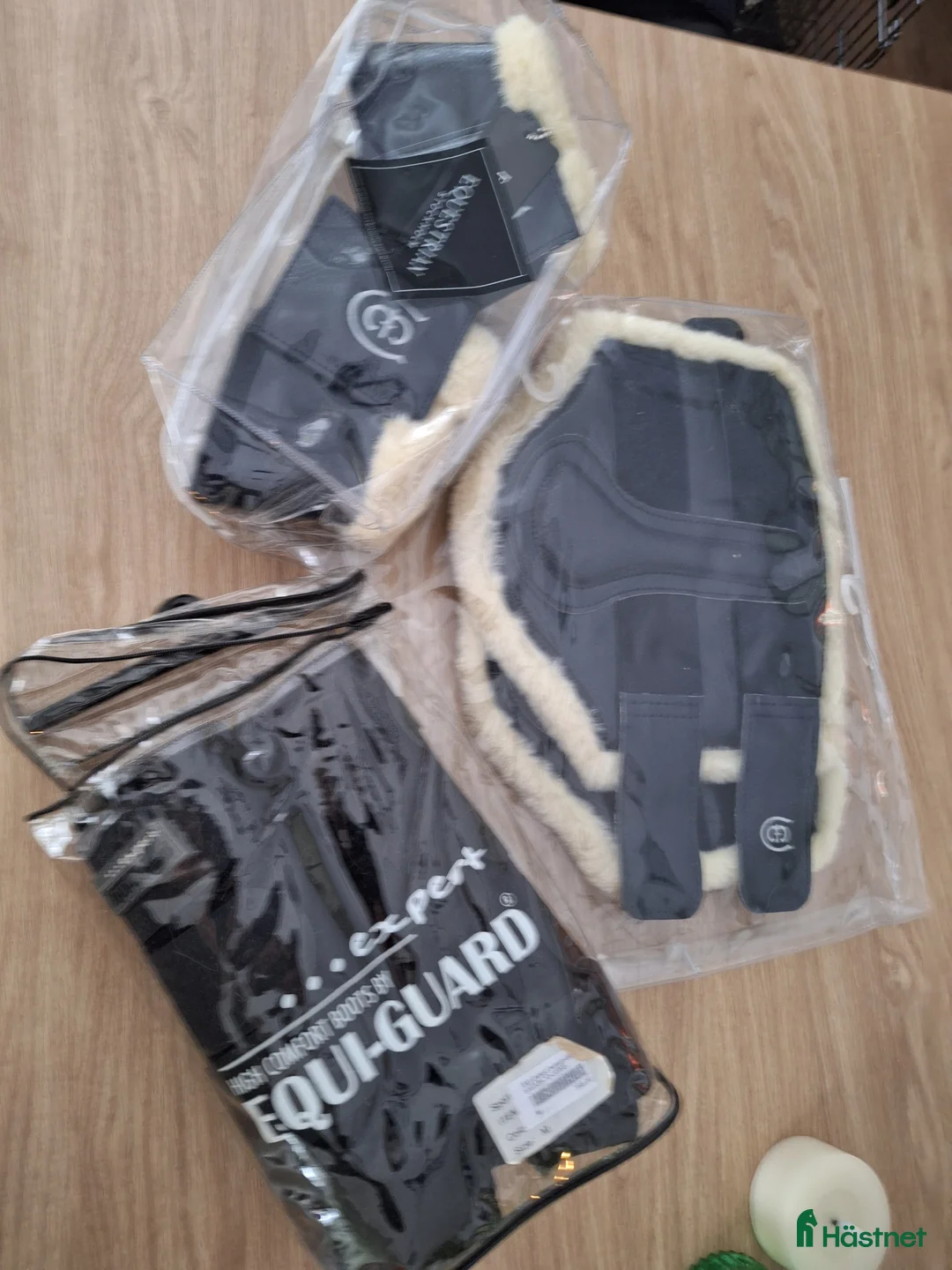 Benskydd hästutrustning till salu: Benskydd och boots - Annons 1