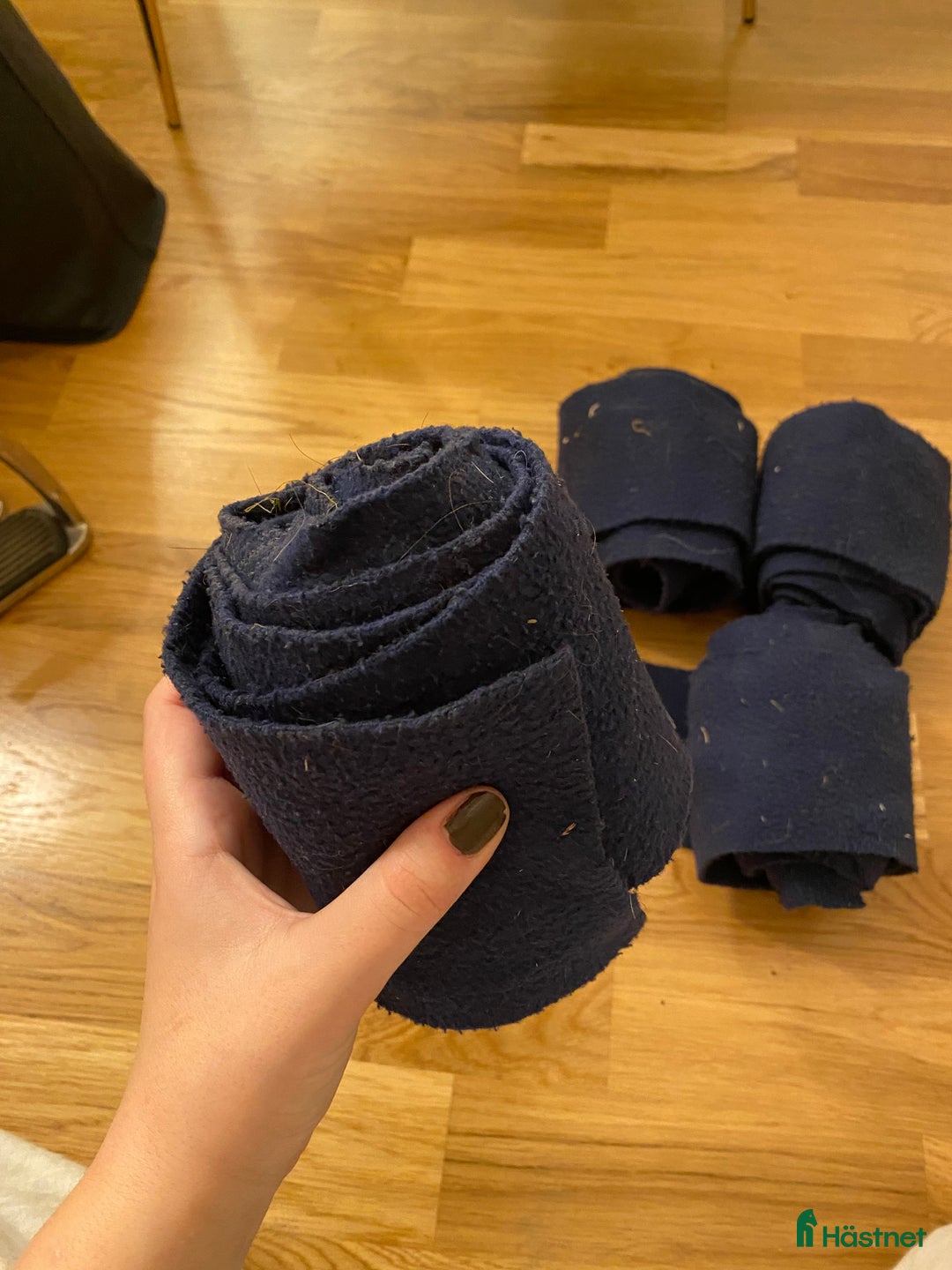 Benskydd hästutrustning till salu: Benlindor Marinblå i Siljansnäs - Annons 2