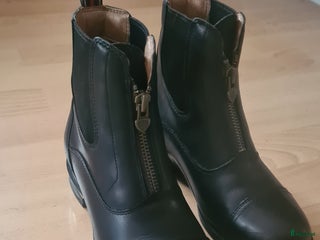 Övrig Ryttarutrustning ryttarutrustning till salu: Ariat ridskor i Strömsund - Annons 4