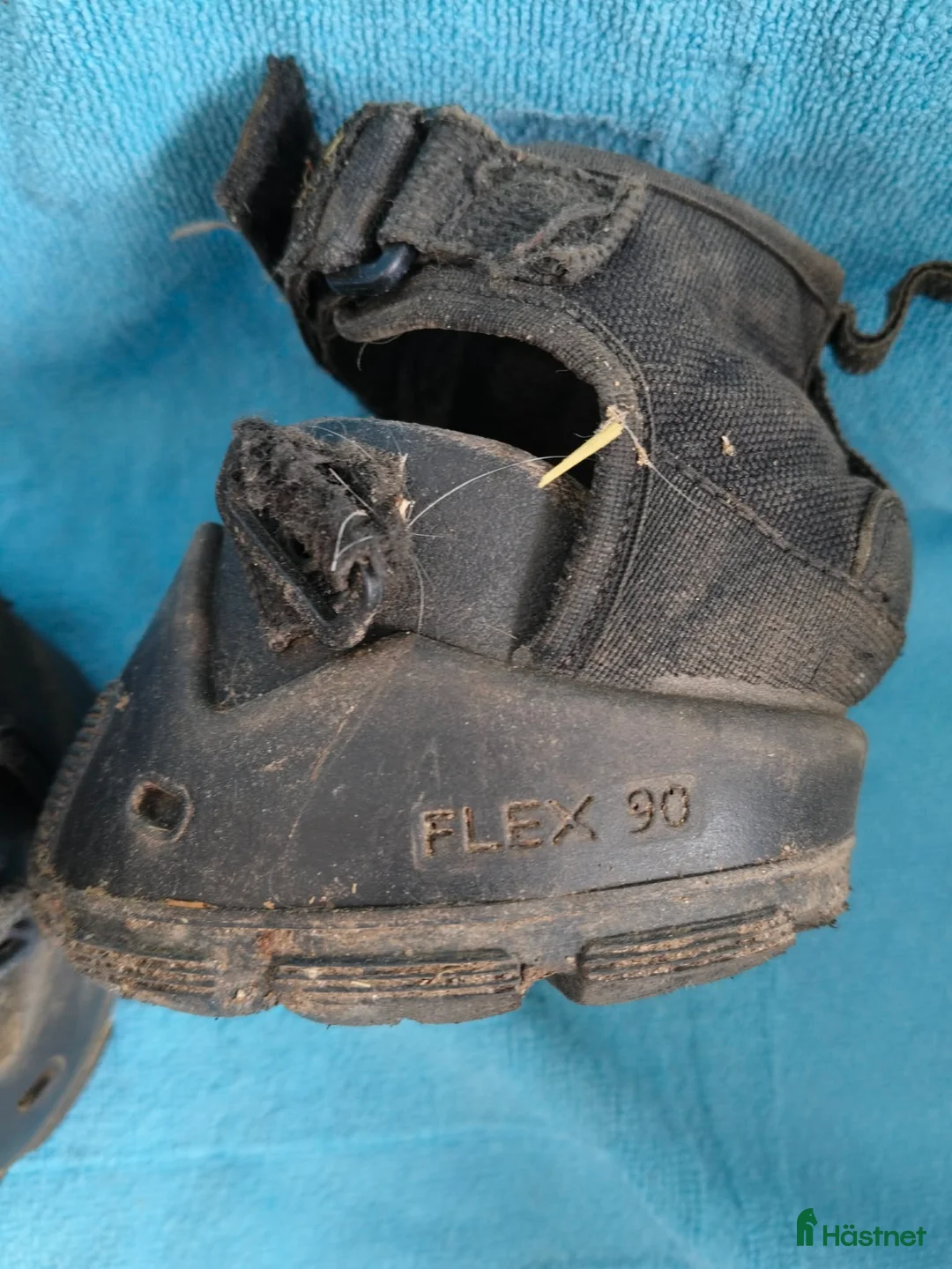 Övrig Hästutrustning hästutrustning till salu: Hovboots, joggingskor, Flex Hofboot, strl. 90 - Annons 1