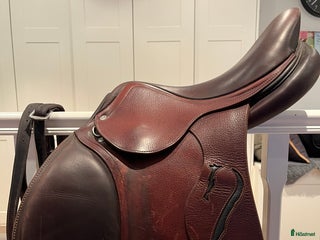 Sadlar hästutrustning till salu: Antares hoppsadel Connexion i Enskede - Annons 9
