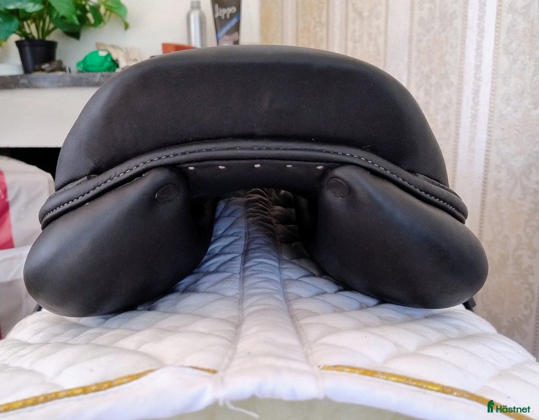 Sadlar hästutrustning till salu: ErgoX2 Dressyrsadel i Fagersta - Annons 4