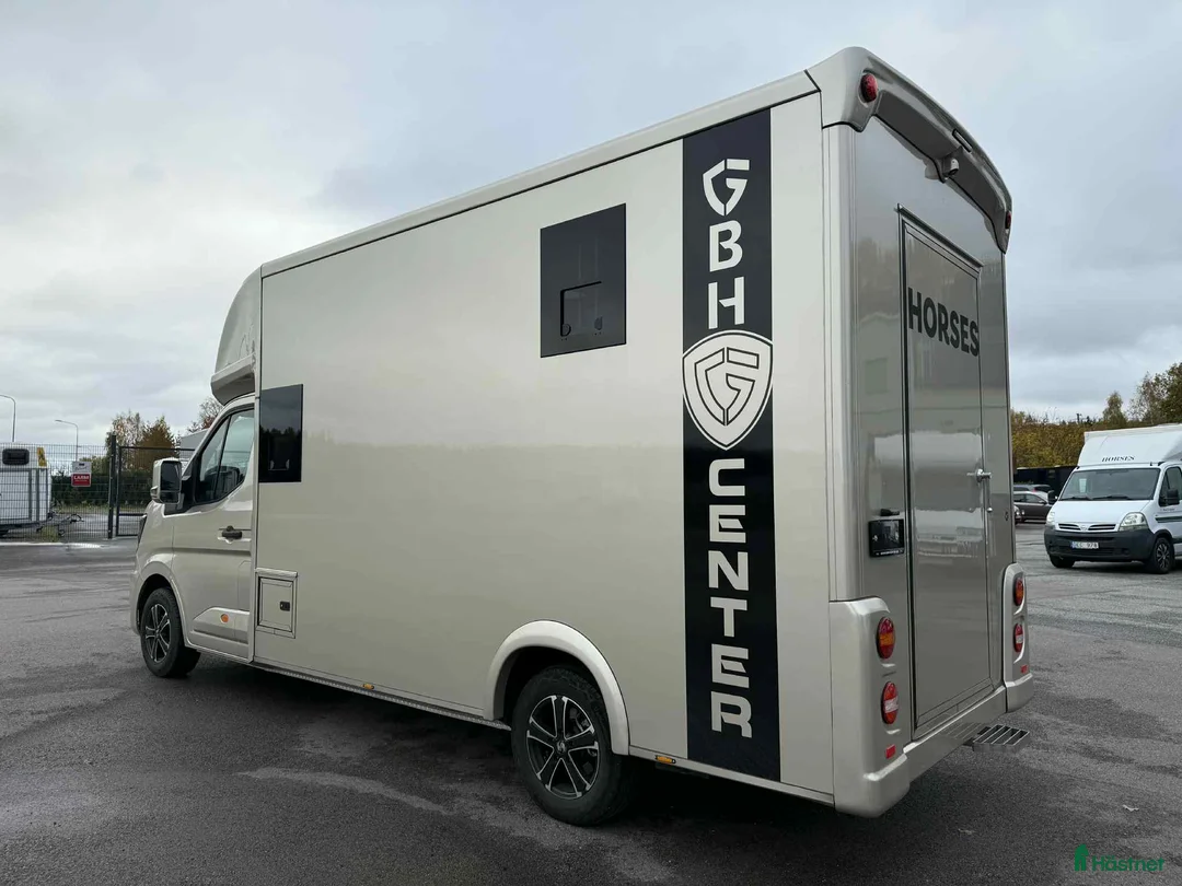 Hästlastbilar  fordon & transport till salu: NORDIC HORSE 5 STUTERI *HÖG LASTVIKT* i Köping - Annons 4