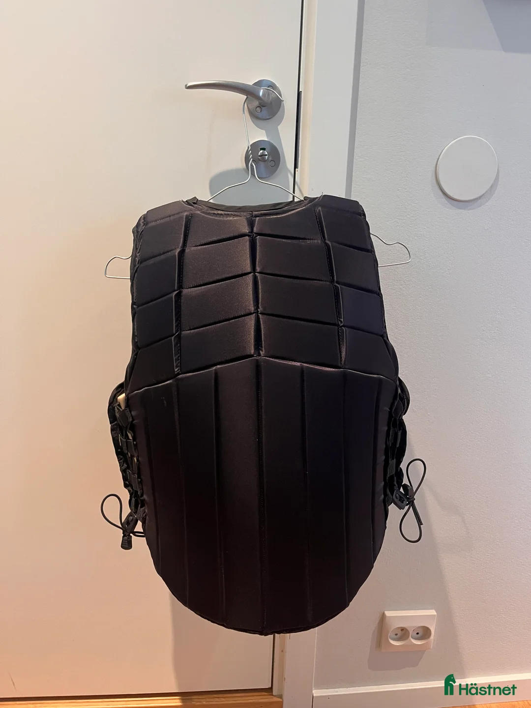 Säkerhetsvästar ryttarutrustning till salu: Racesafe säkerhetsväst - Annons 2