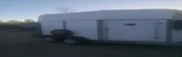 Hästtransporter  fordon & transport till salu: Nymålad hästtransport i Hallstahammar - Annons 3