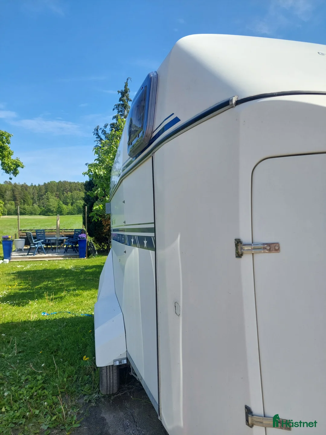 Hästtransporter  fordon & transport till salu: Fin och stor 02:a 32.000:- - Annons 2