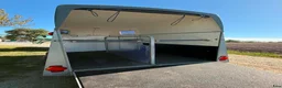 Hästtransporter  fordon & transport till salu: Fin hästtransport med sadelkammare - Annons 4