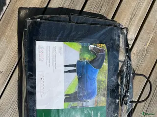 Täcken hästutrustning Amigo Insulator 100 g strl 125 - Annons 10