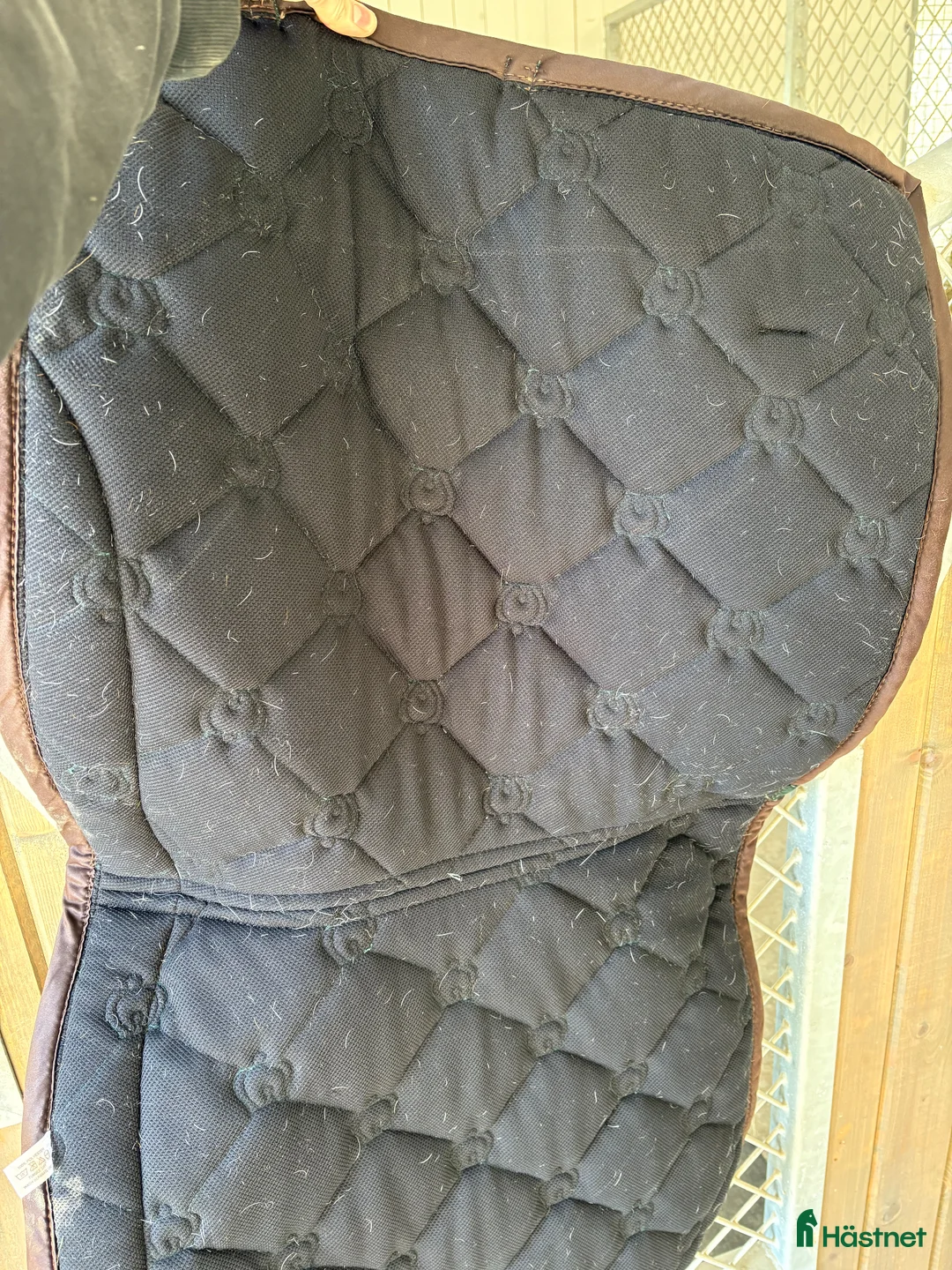 Schabrak & Vojlockar hästutrustning till salu: Smaragdgrönt dressyrschabrak Ps of sweden i Borlänge - Annons 4