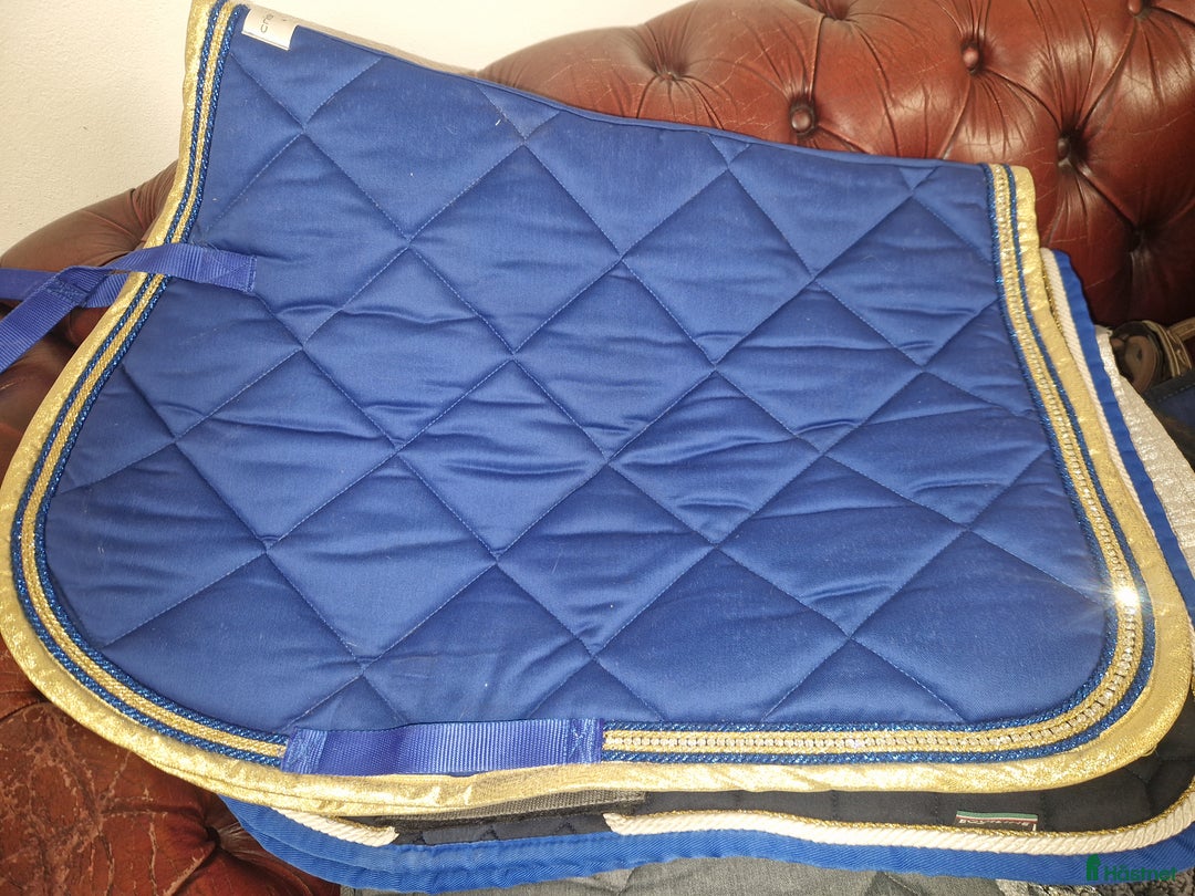 Schabrak & Vojlockar hästutrustning till salu: Christina Sports schabrak  i Vassmolösa - Annons 2